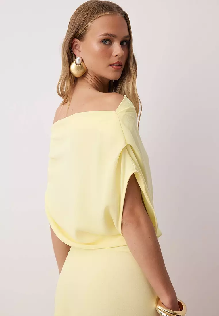 Yellow A-Line Boat Neck Woven Midi Chic Dress