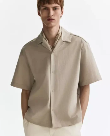 Relaxed Fit Textured resort shirt
